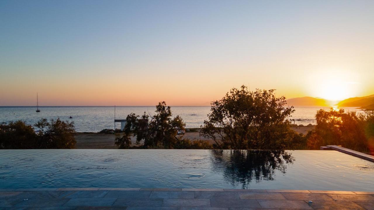 Residence Saletta Mare เอลเลอรูซ ภายนอก รูปภาพ