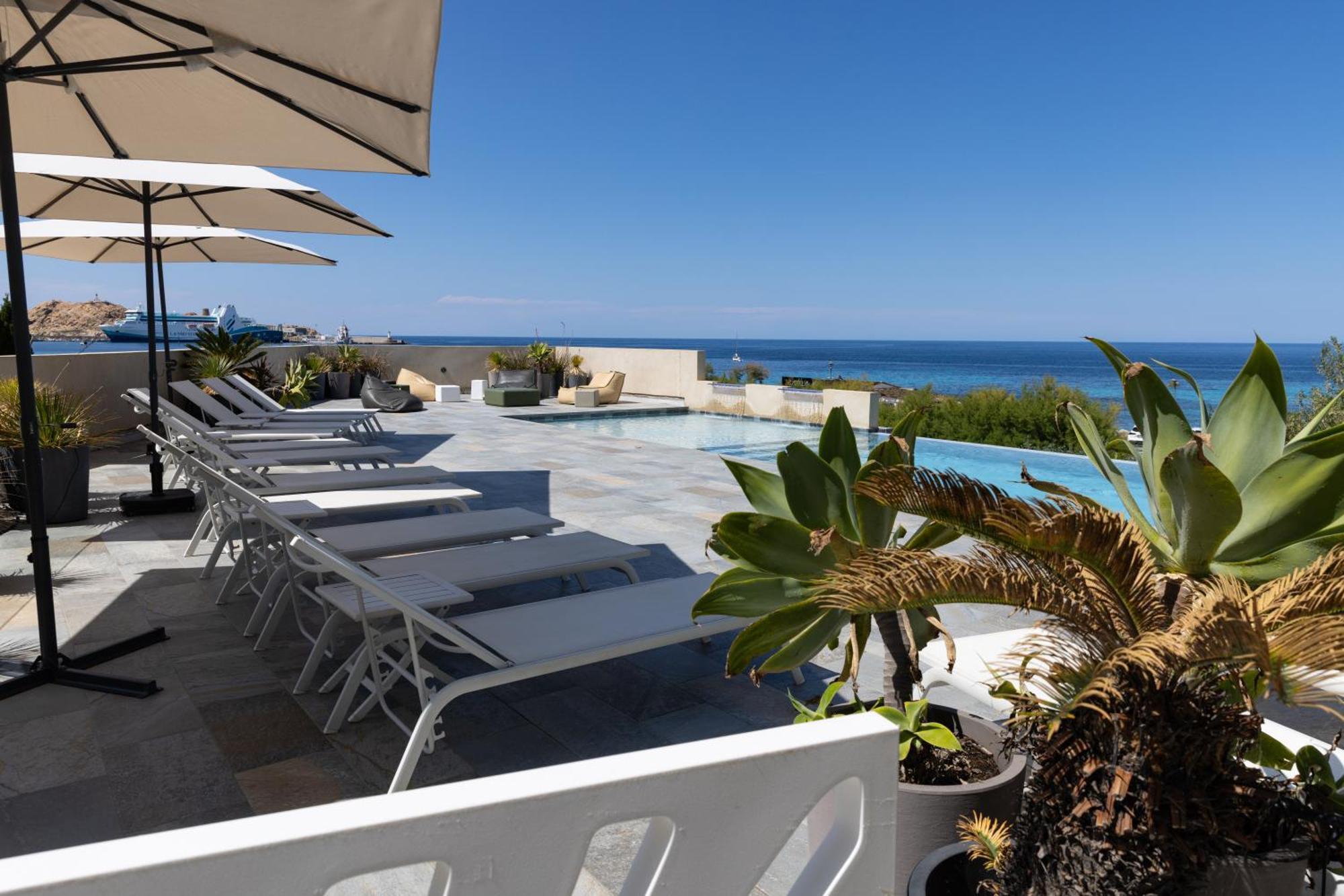 Residence Saletta Mare เอลเลอรูซ ภายนอก รูปภาพ